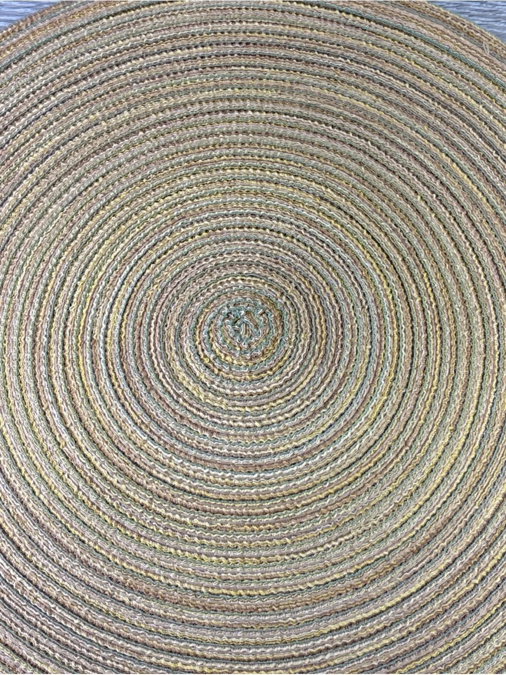 6 pc  Polypropylene Woven Rattan Style Round Placemats - Indoor Or Outdoor 15”